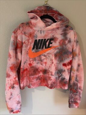 Girls Nike Tie-Dye Cropped Hoodie in Pink, Orange & Gray XL